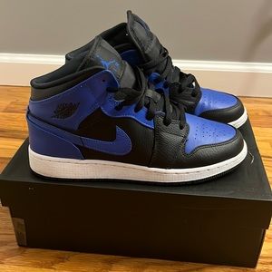 Air Jordan 1 Mid